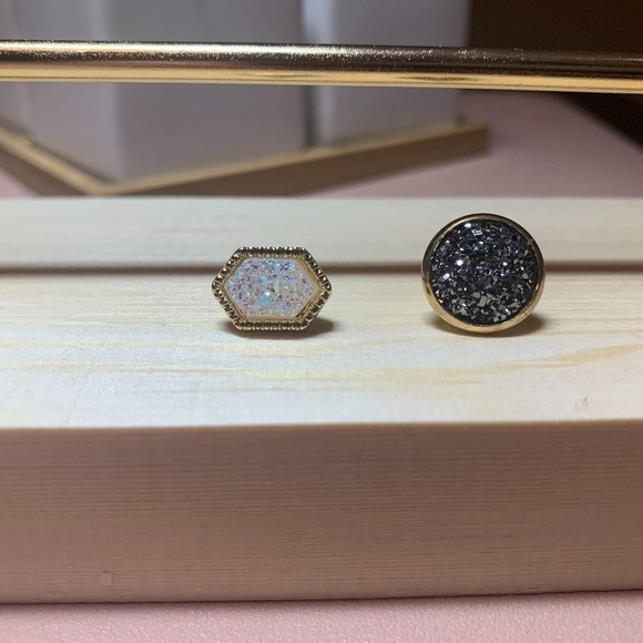 Jewelry - SALE💚 any 3 for $18 💚
 Colorful Druzy Stone Stud Earrings Gold